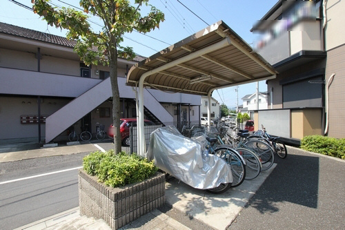 SHM フォレストビューラー参番館のその他共用部分|屋根付き駐輪場