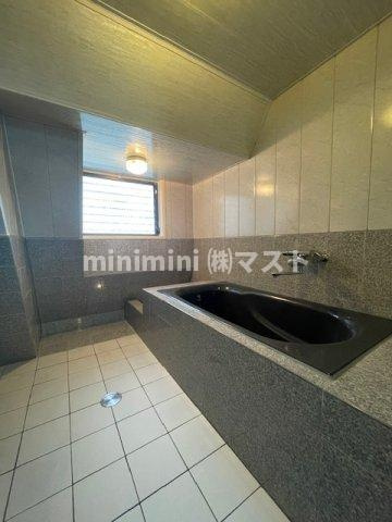 大阪市港区市岡元町２丁目の賃貸マンションの浴室
