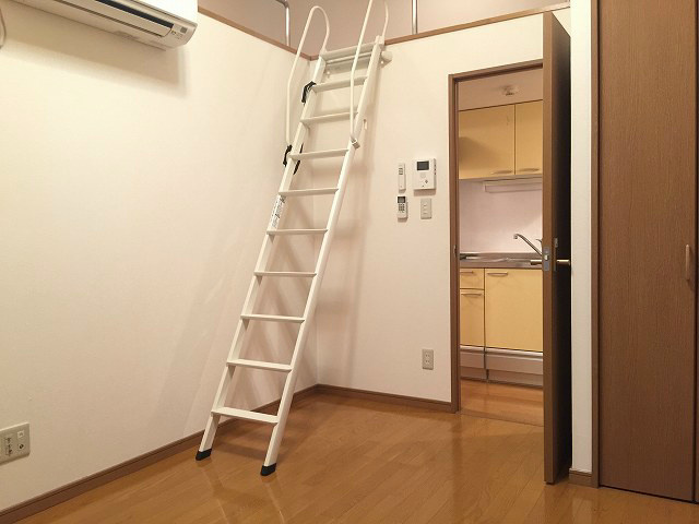 【寝室】ロフティ四条大宮