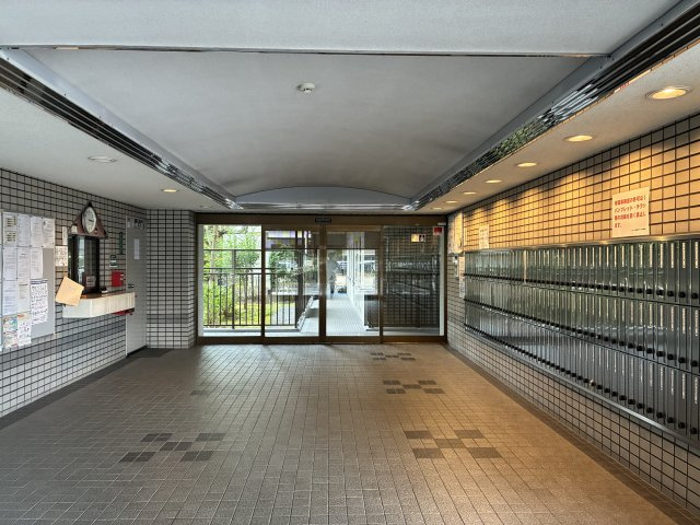 ファミール祇園長束のその他|共用部分の維持管理が良好で、気持ちよく暮らせる住環境が魅力です。
