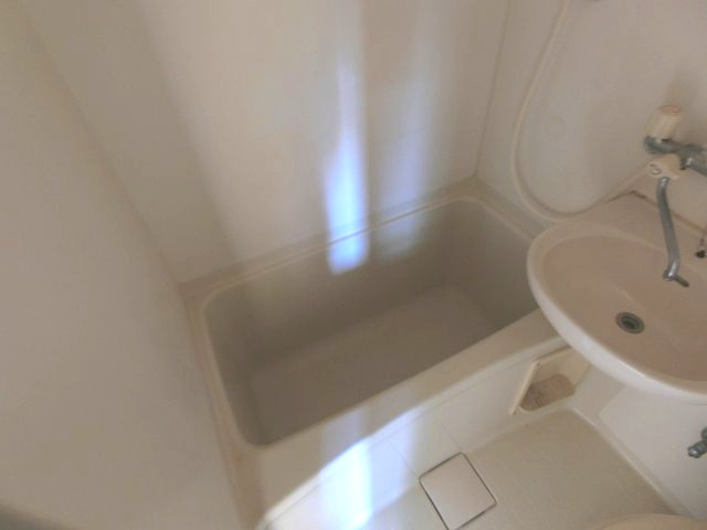 モントレ・ミスズの浴室|他のお部屋の参考写真となります。