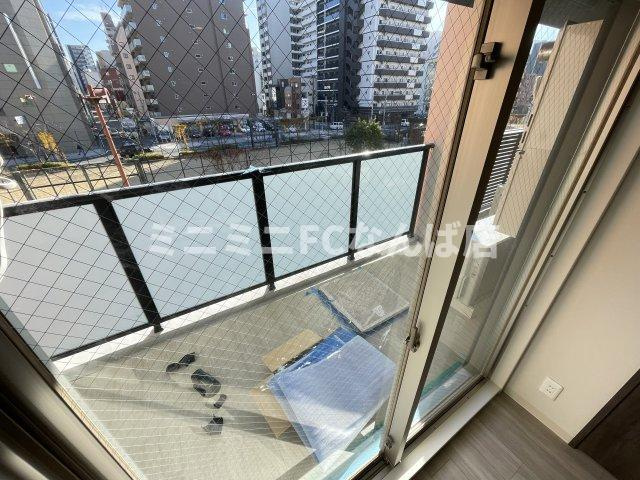SUNREGIS　NAMBAのバルコニー