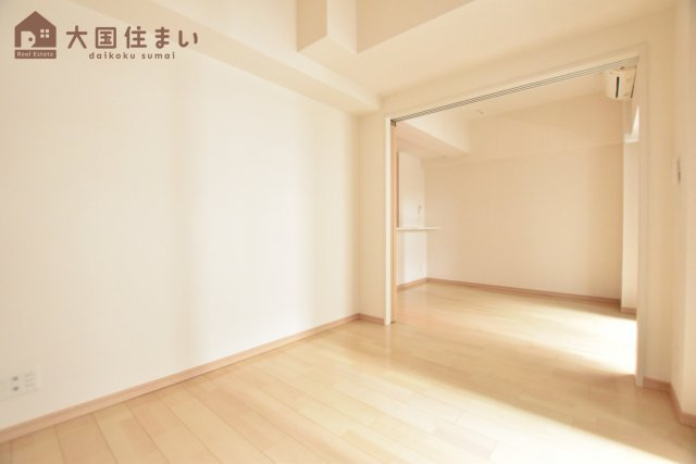 【寝室】 | エステムプラザ難波WESTⅡプレディア