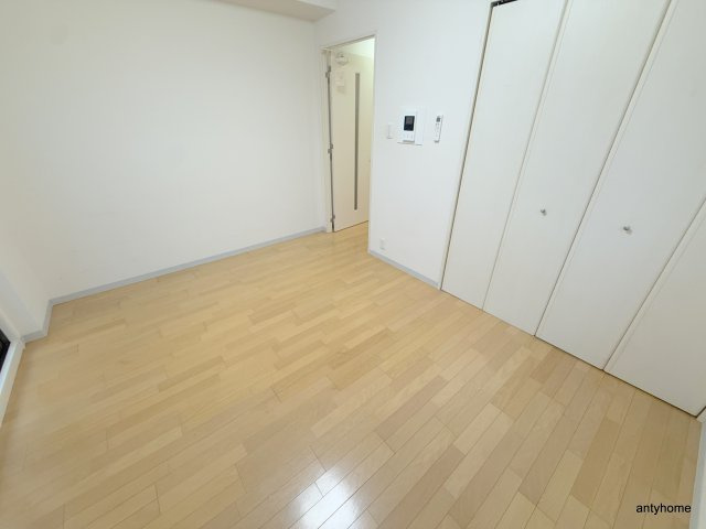 JUNWAⅢ　仲介手数料無料の洋室