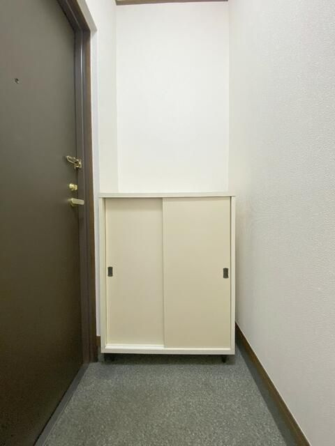 レナーテ光が丘の玄関