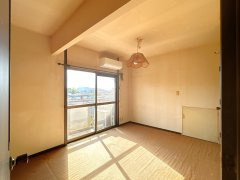 周南市徳山　戸建ての洋室|【現況販売】2階南西側洋室
