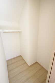 【収納】 | 【仲介手数料無料！！】八王子市散田町2丁目　新築戸建て（全2棟）A号棟　3990万円 | WIC（ウォークインクローゼット）