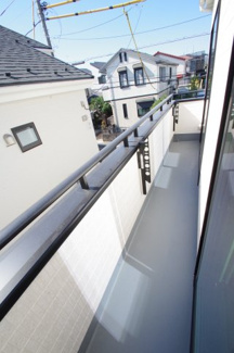 【バルコニー】 | 【仲介手数料無料！！】八王子市散田町2丁目　新築戸建て（全2棟）A号棟　3990万円