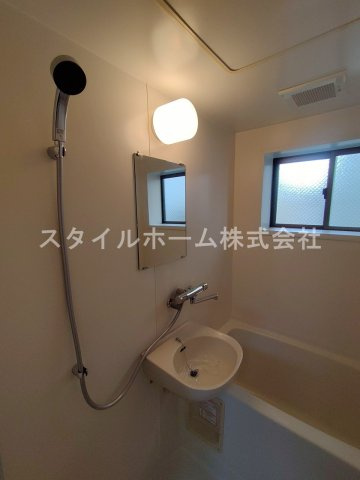 サニーコートOKADAの洗面所|別部屋写真です。