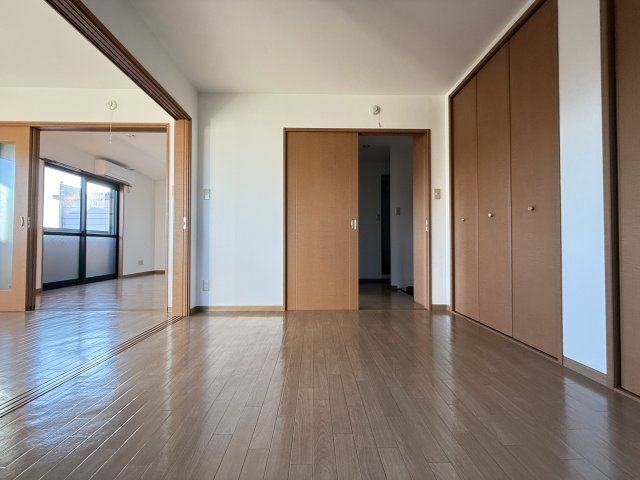 フォブール岡村の内装