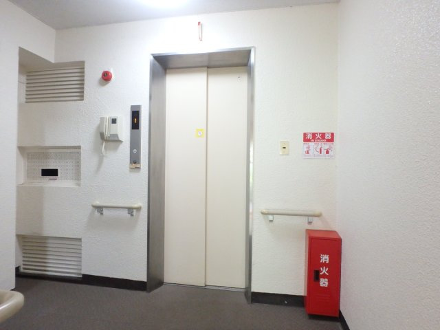 マンションベルビューのその他共用部分|エレベーター