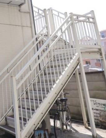 西日暮里ハウスのその他共用部分|階段