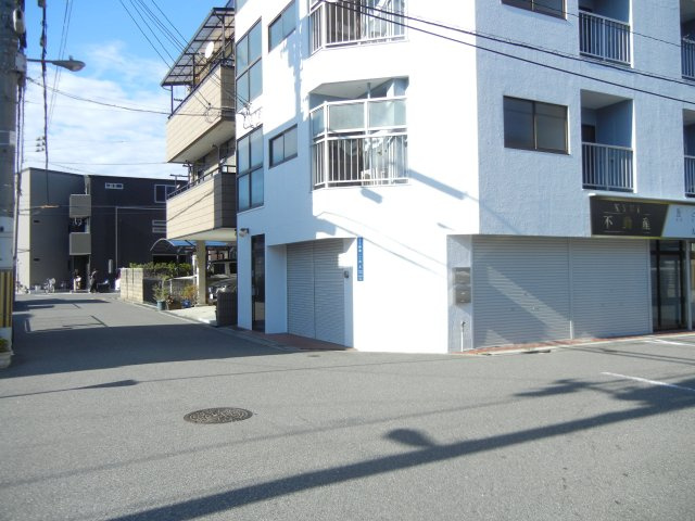 野里1丁目貸事務所の周辺