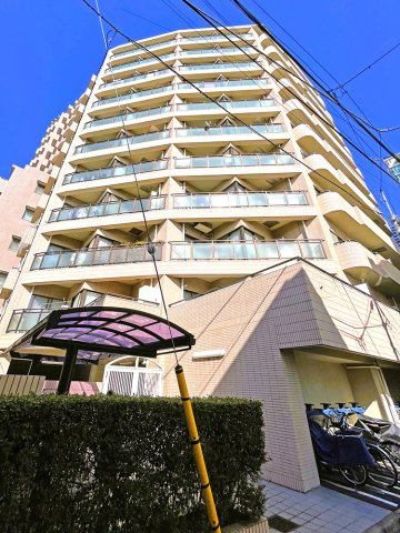 カーサ要町の外観|新規リノベーションマンションにつき快適に新生活をスタートできます♪
家族の集うＬＤＫは13.2帖の解放感あふれる空間です！