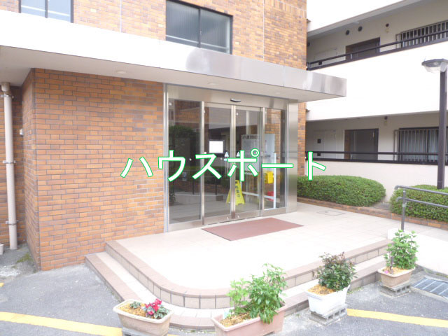 【エントランス】 | ロイヤル深草