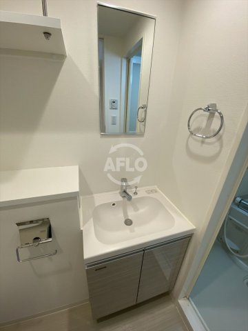 レオンコンフォート谷町六丁目の独立洗面台|レオンコンフォート谷町六丁目　洗面化粧台