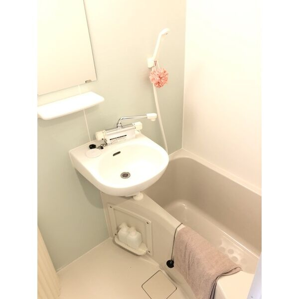CASA NOAH名古屋Iの浴室