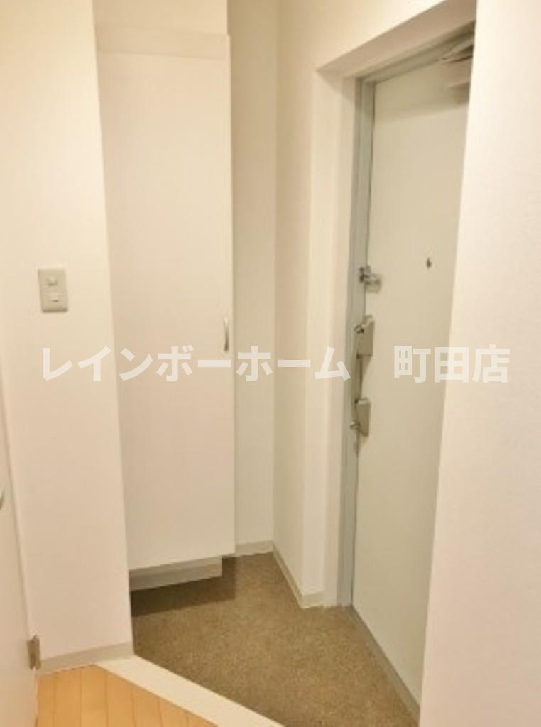 イーストガーデンリバーサイド町田※初期費用分割後払いサービス利用可能物件の玄関