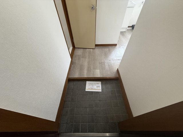 篠原南マンションの玄関