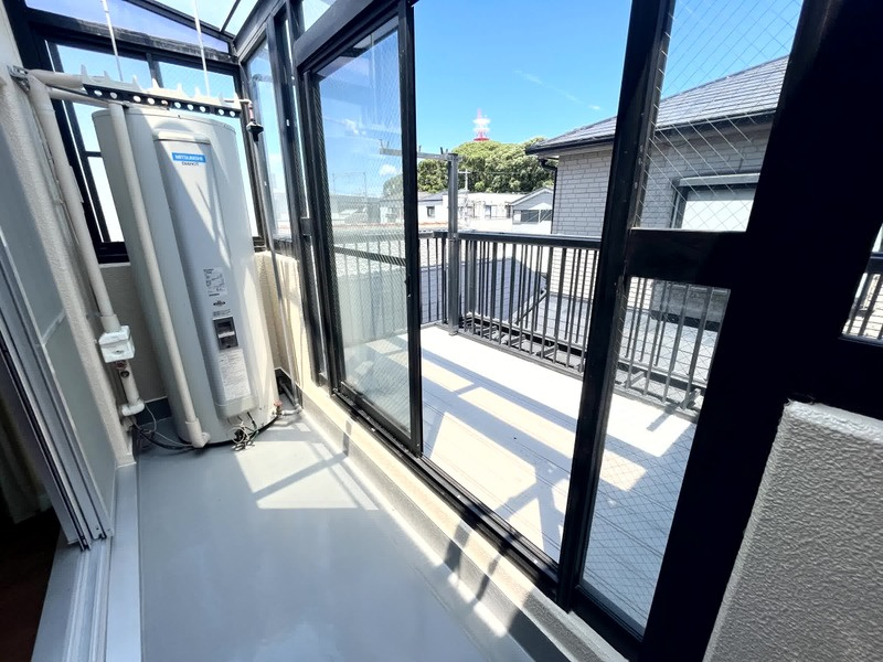西宮市市庭町の賃貸マンションのバルコニー