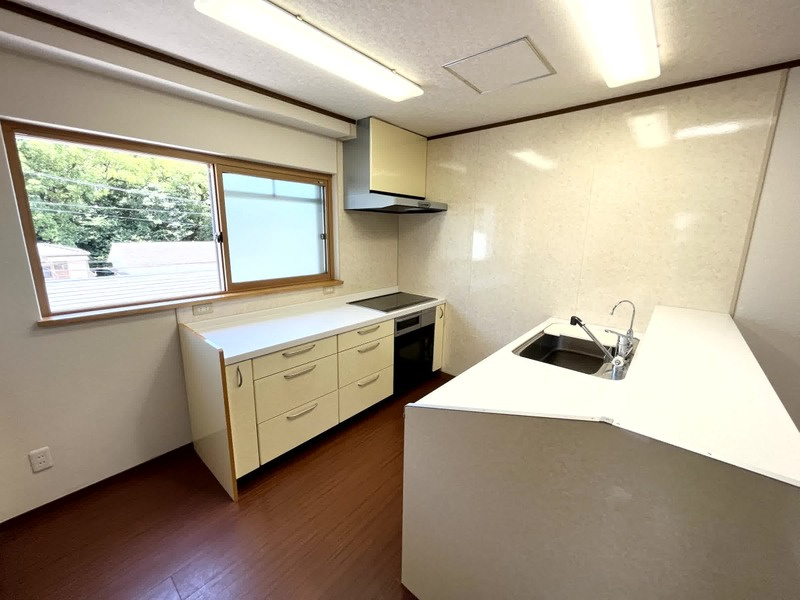 西宮市市庭町の賃貸マンションのキッチン