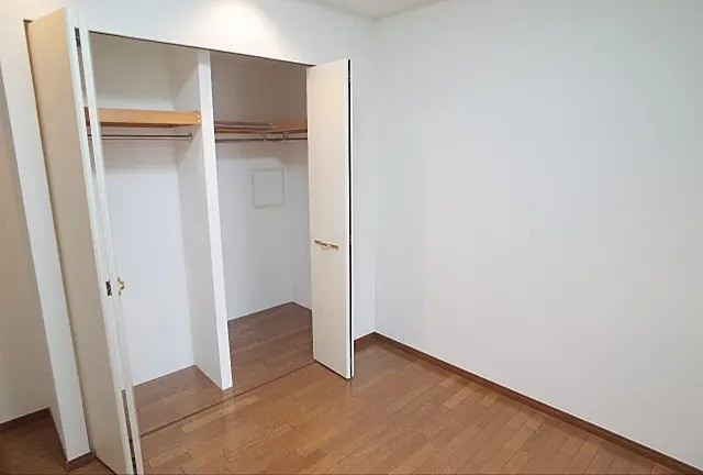 芦屋市大原町の賃貸マンションの収納