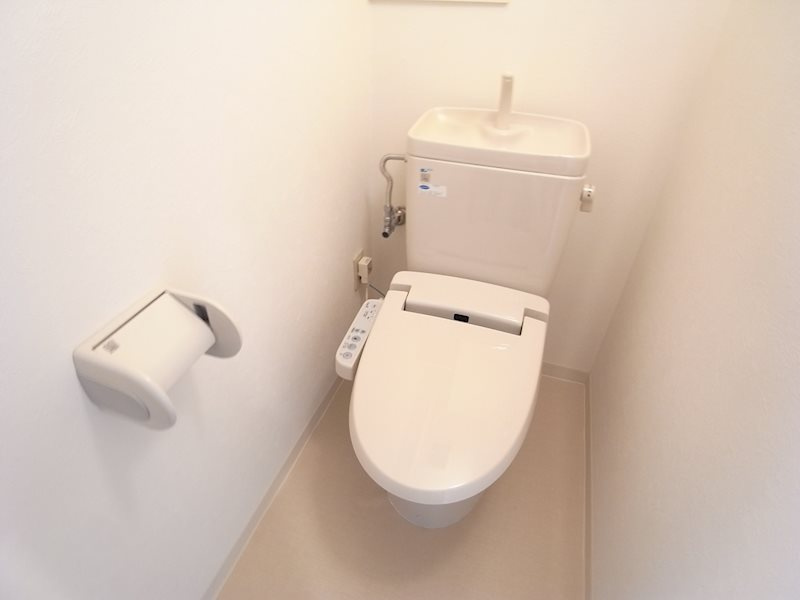 芦屋市西芦屋町の賃貸マンションのトイレ