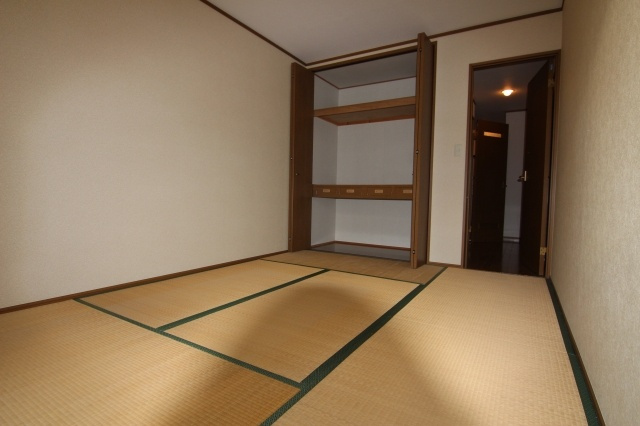 メゾンドベルビューの和室|他のお部屋の参考写真となります。