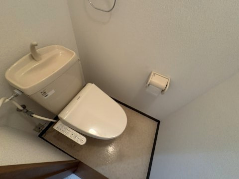 コンフォール垂水のトイレ