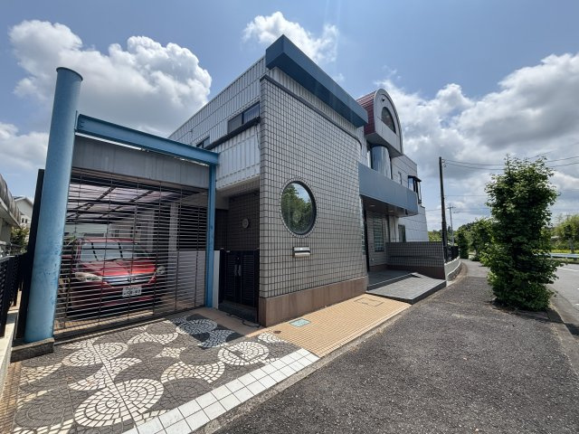 【前面道路含む現地写真】 | 印旛郡栄町南ケ丘2丁目　水回り設備2箇所ずつ以上　7SLDK