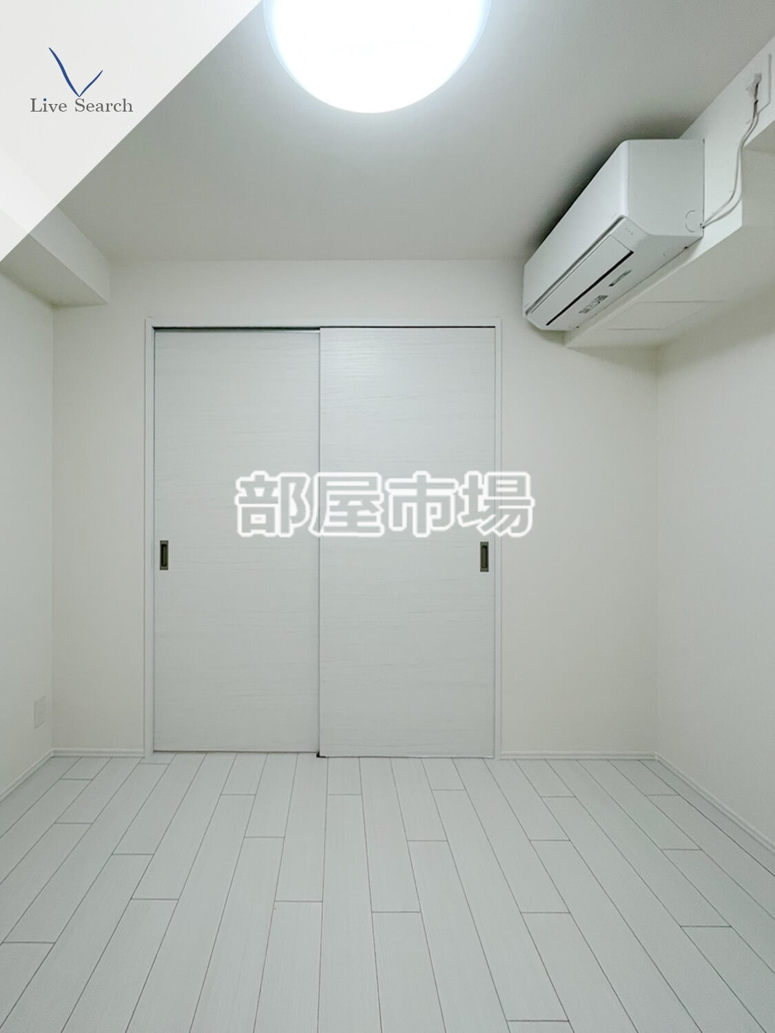 三ノ輪アパートメントの寝室
