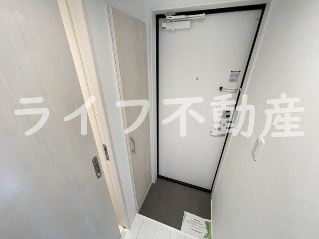 CRASTINE大蓮北４丁目Cの玄関|きれいな玄関です