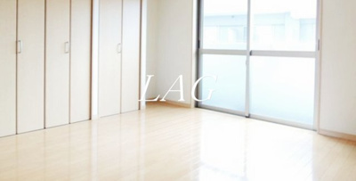 【居間・リビング】 | ラウレアビレッジ | 洋室のお部屋です。