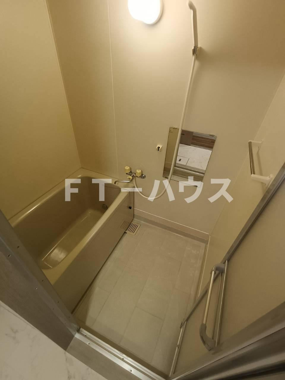 エムズ・アーク Ａ棟の浴室