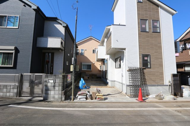 【Blooming Garden】小平市小川町２丁目の外観