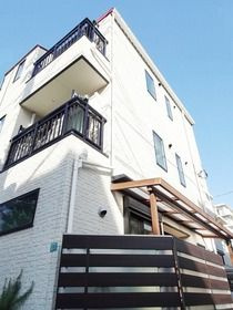 クラルテ池袋本町の外観