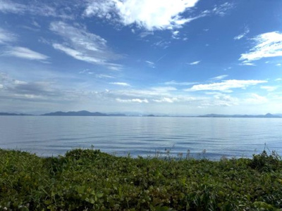 【展望】 | 大津市木戸1316-6　琵琶湖が目の前の戸建 | 目の前の道路から見た琵琶湖