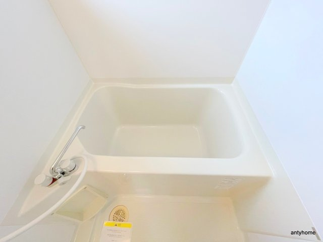 ル・ソレイユ千里山　仲介手数料無料の浴室