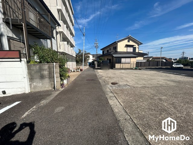 名古屋市守山区町南の前面道路含む現地写真