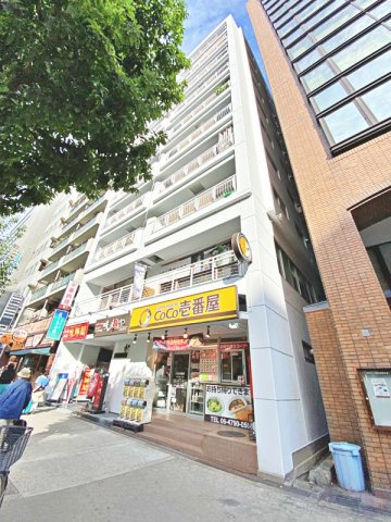 大手前ストークマンションの外観