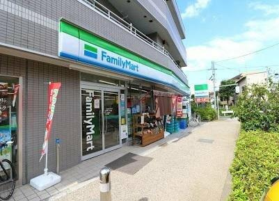 【周辺】 | ブライズ三軒茶屋 | ファミリーマート…まで1331m