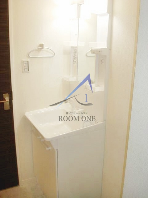 シャーメゾン中板橋の洗面所|洗面台です。