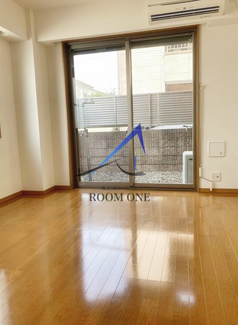 メゾンフラワー田園調布の居間・リビング|洋室のお部屋です。