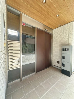 【エントランス】 | ＳｈａｍａｉｓｏｎＨｅｒｍｉｔａｇｅ