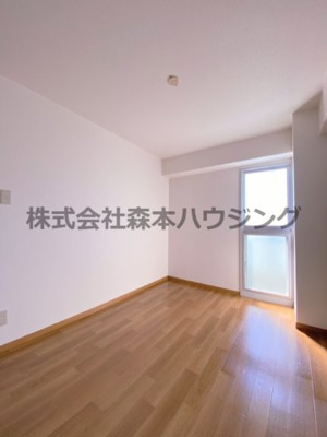 【洋室】 | 　コーポ小林 | ゆったりした洋室です