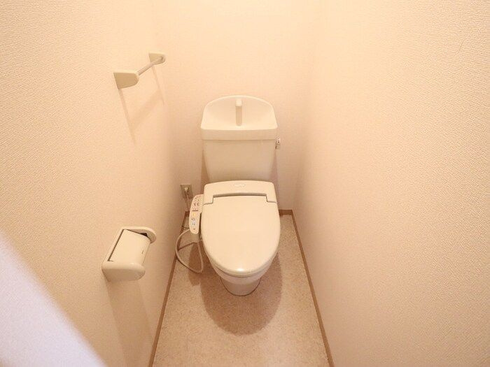 ソレイユ・レバンのトイレ|ゆったりとした空間のトイレです