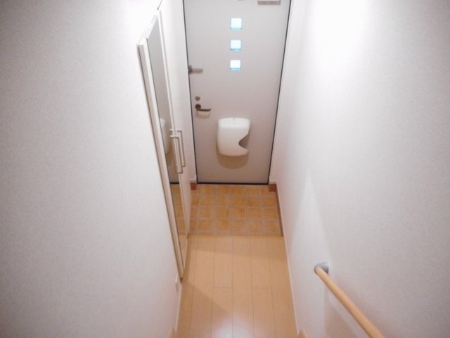 高瀬川ハイツ　Ⅰの玄関|落ち着いた玄関です