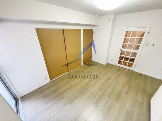メガロン御殿山の居間・リビング|洋室のお部屋です。