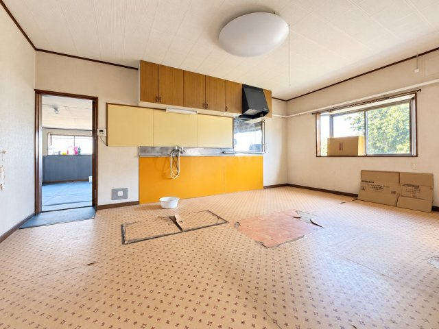 猿島郡五霞町原宿台中古戸建のキッチン
