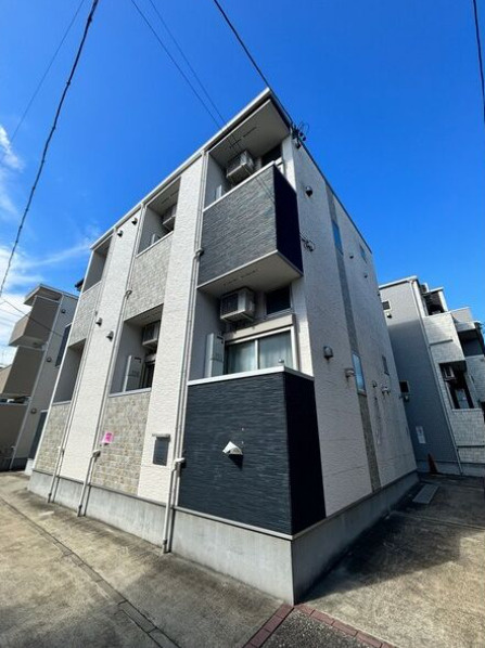 クリアスの外観